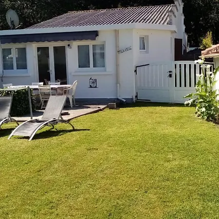Ferienhaus Le Moustic Léon